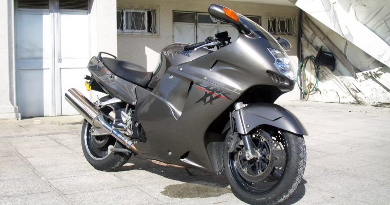 Honda CBR1100XX Super Blackbird